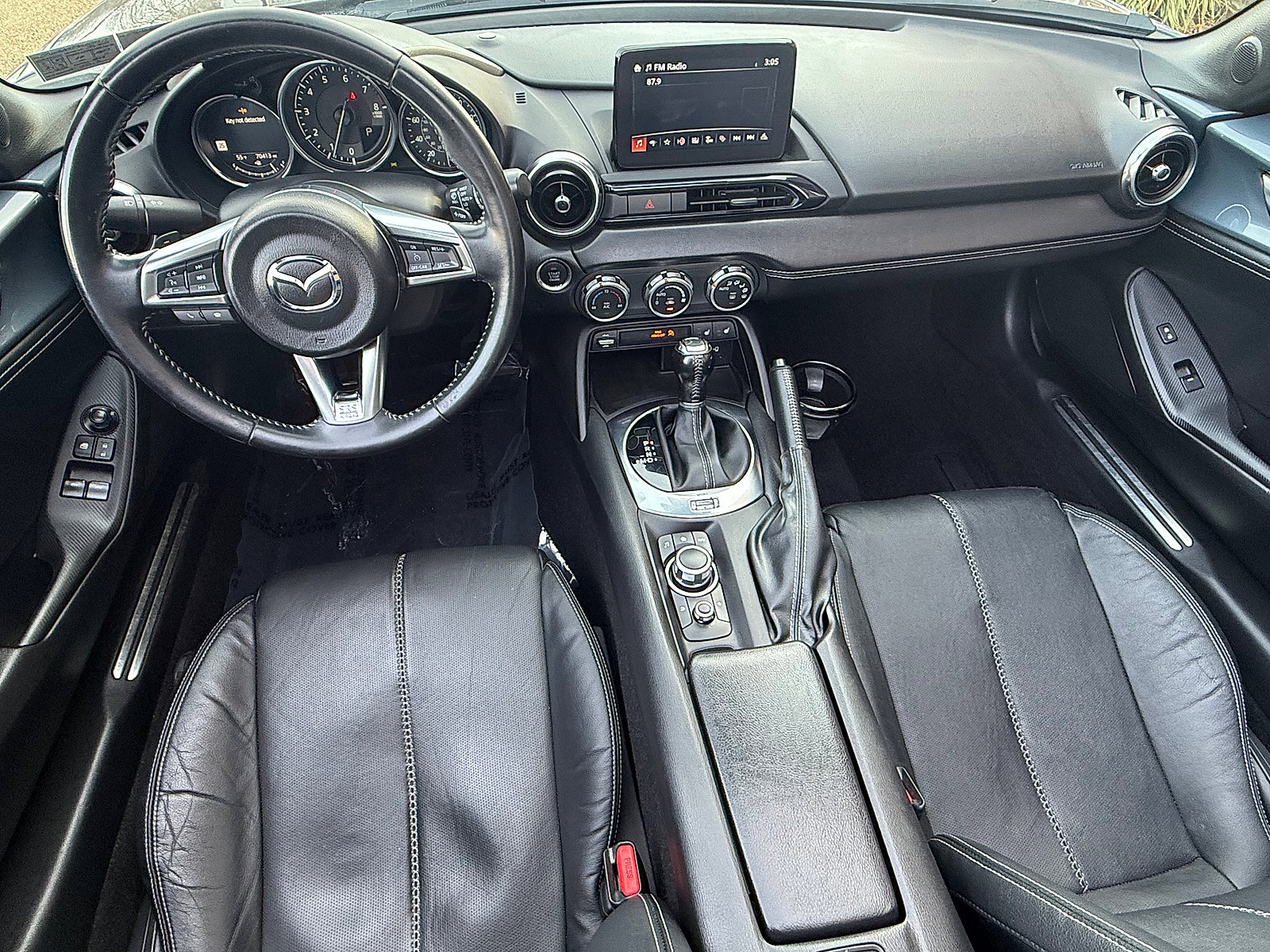 Used 2021 MAZDA MX-5 Miata RF Grand Touring image 15