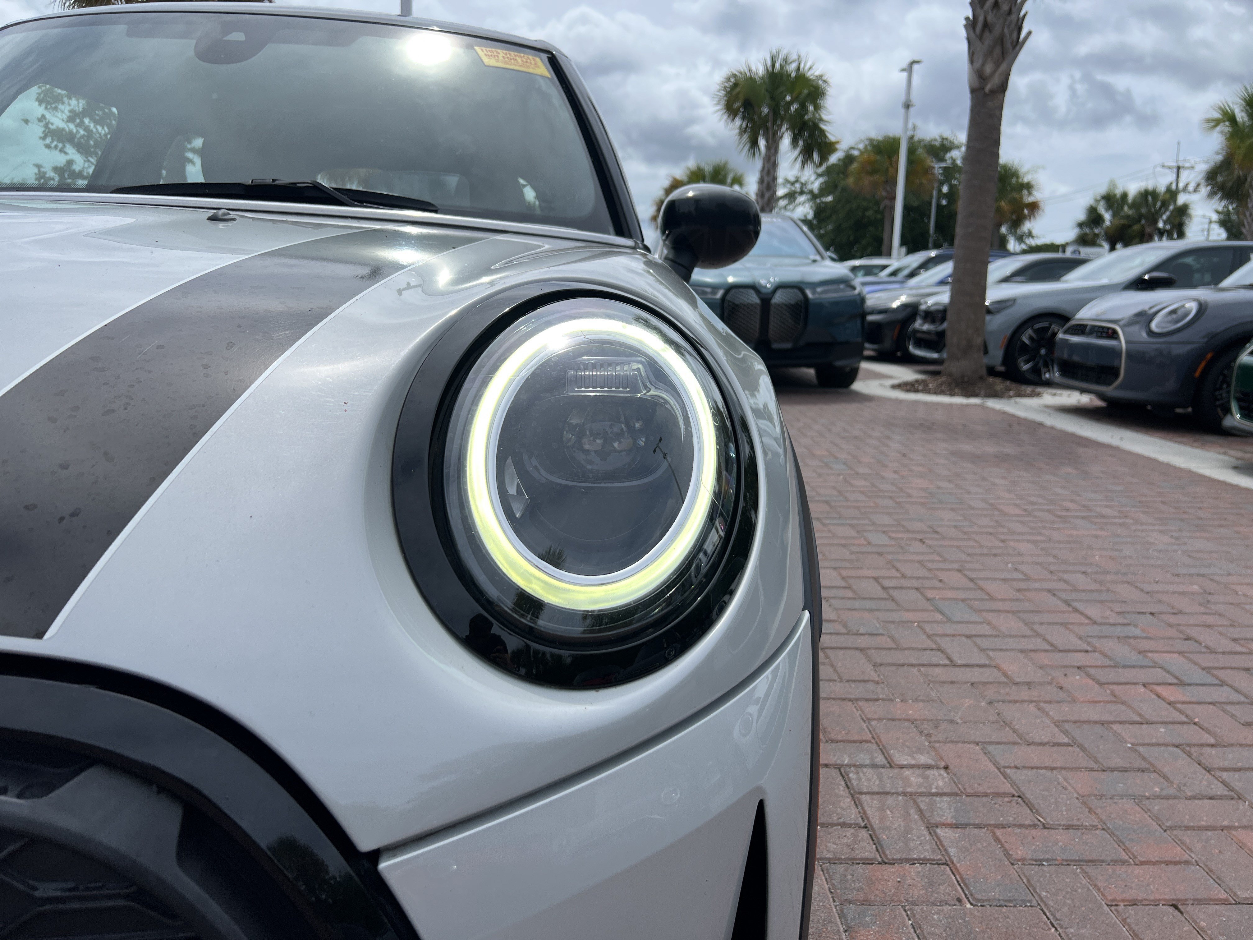 Used 2022 MINI Cooper S FWD image 6