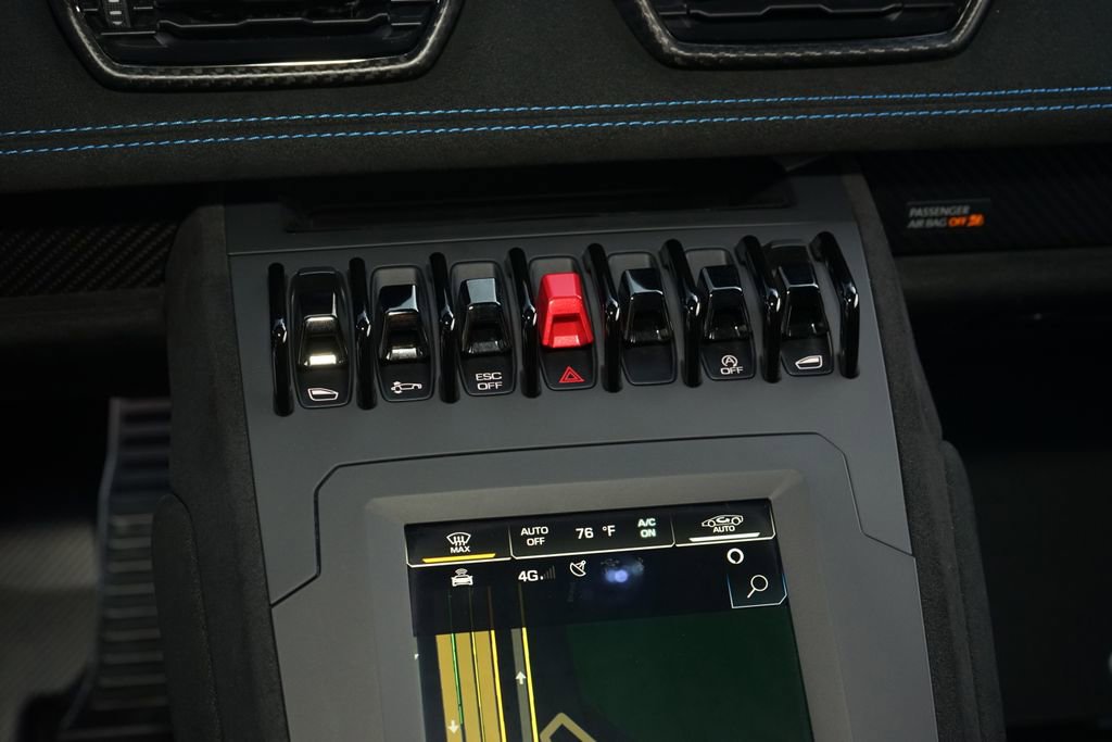 Used 2022 Lamborghini Huracan STO image 22