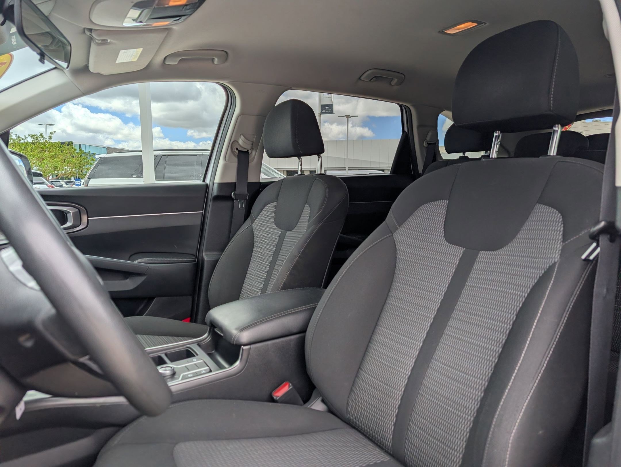 Certified 2022 Kia Sorento LX AWD/4WD image 24