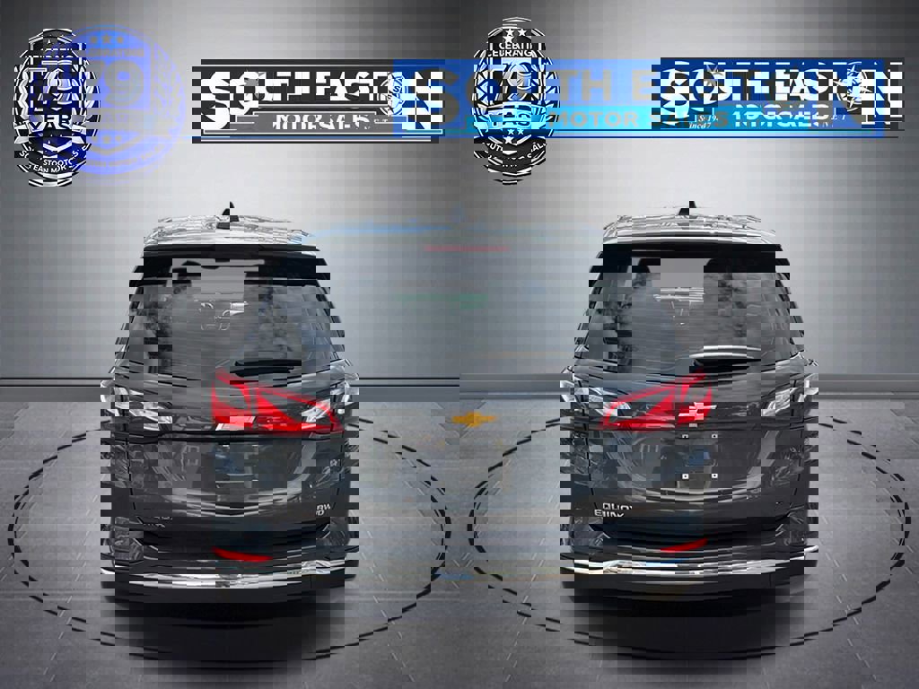 Used 2018 Chevrolet Equinox LS image 4