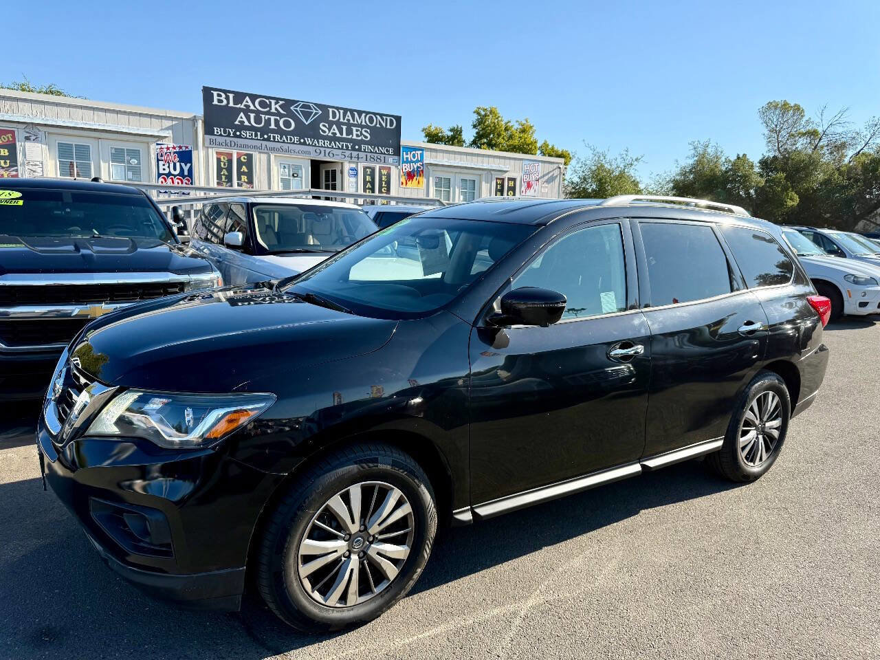 Used 2019 Nissan Pathfinder SL