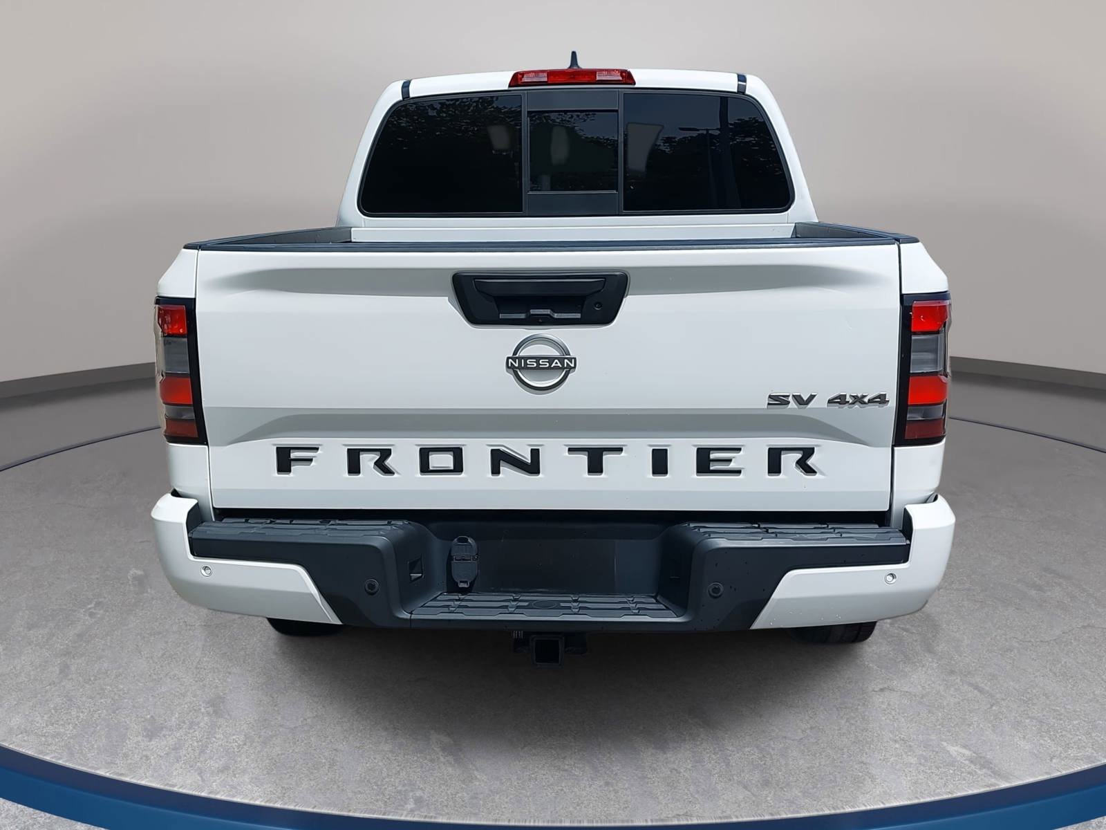 Used 2022 Nissan Frontier SV AWD/4WD image 6