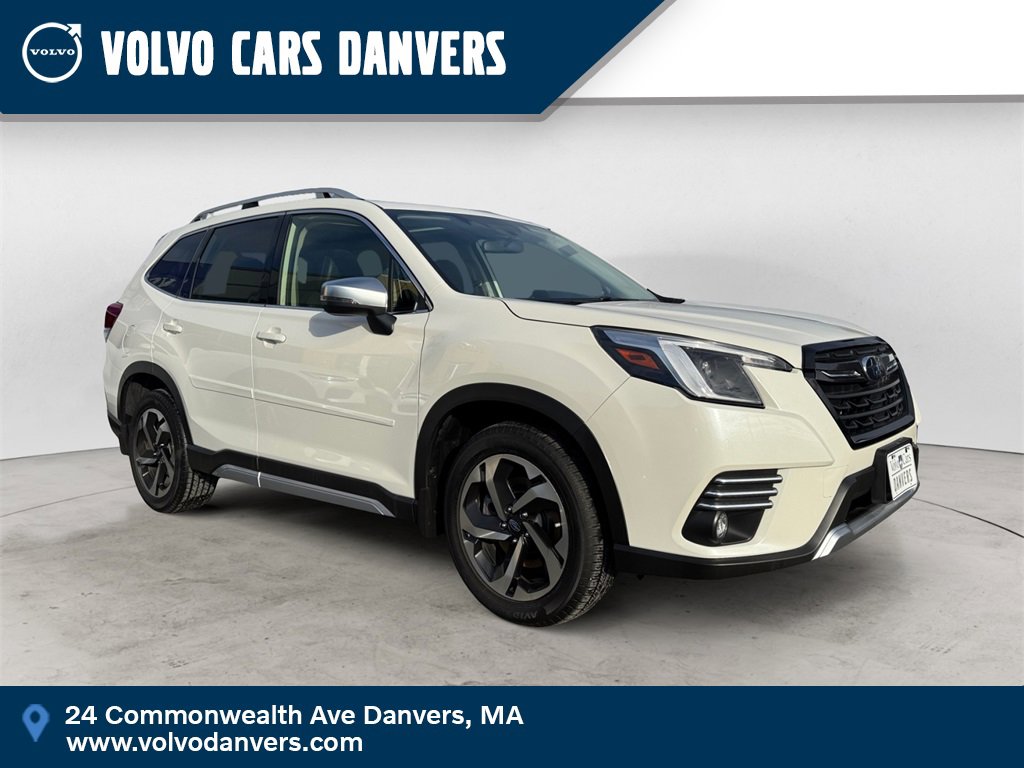 Used 2023 Subaru Forester Touring image 1