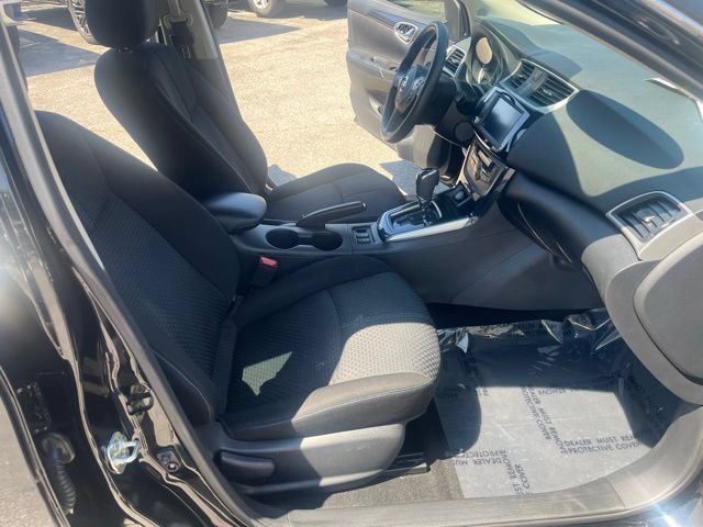 Used 2019 Nissan Sentra SR Turbo FWD image 35
