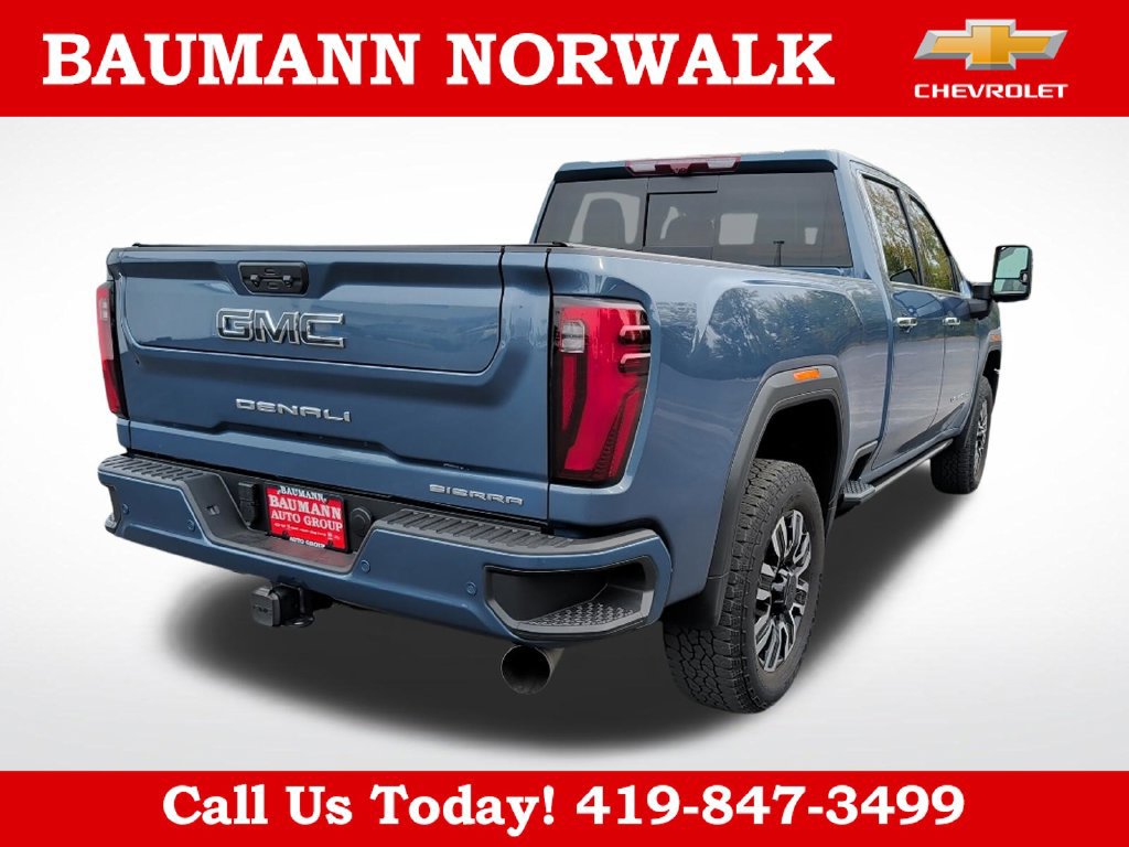 Used 2025 GMC Sierra 2500 Denali Ultimate AWD/4WD image 7