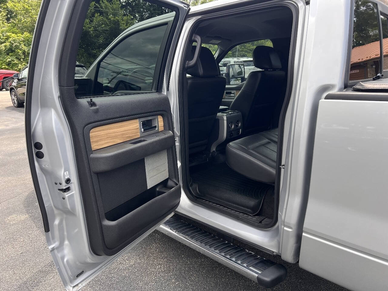 Used 2011 Ford F150 Lariat w/ Lariat Chrome Pkg AWD/4WD image 27