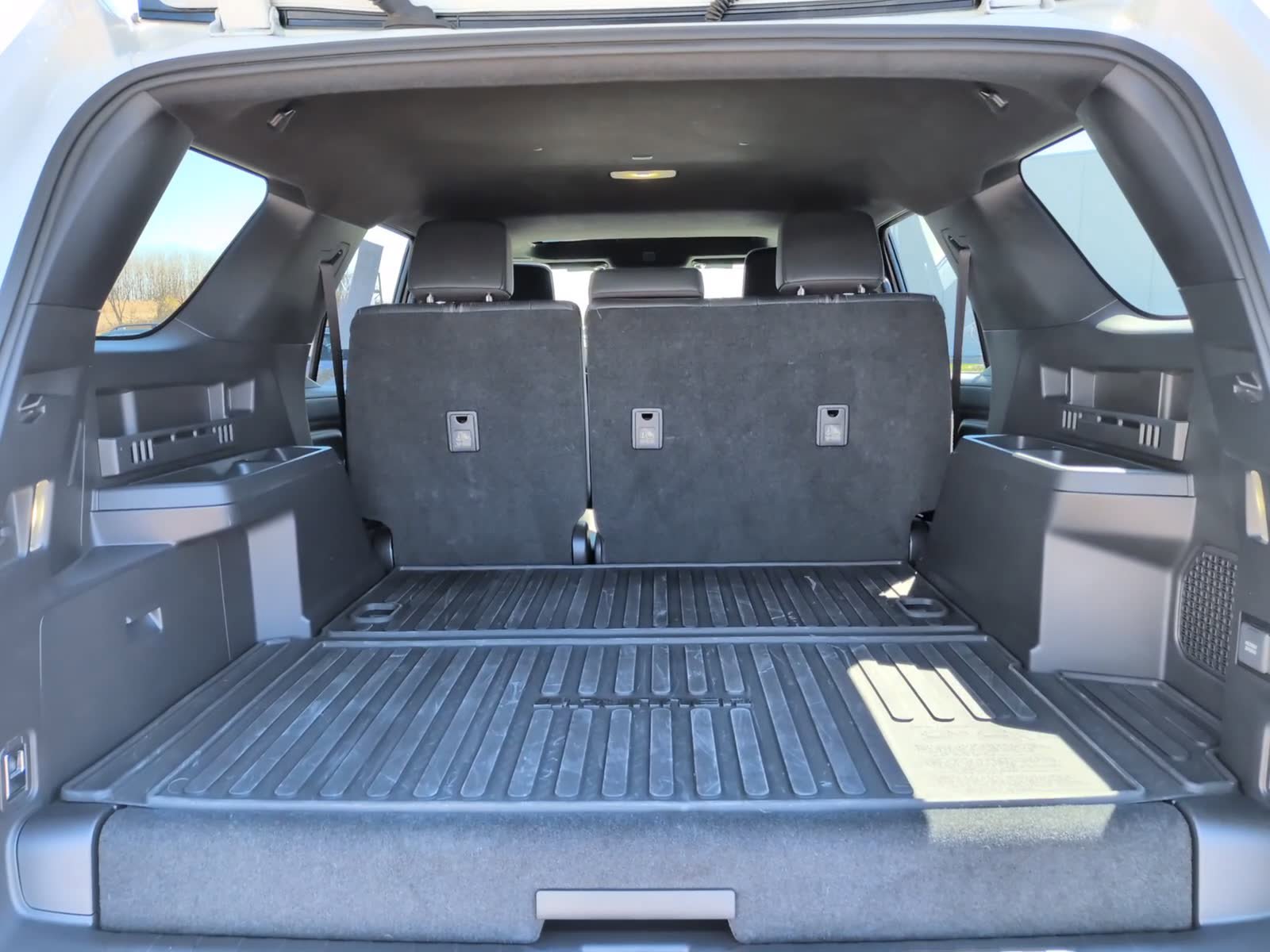 Used 2025 Toyota 4Runner Limited image 13