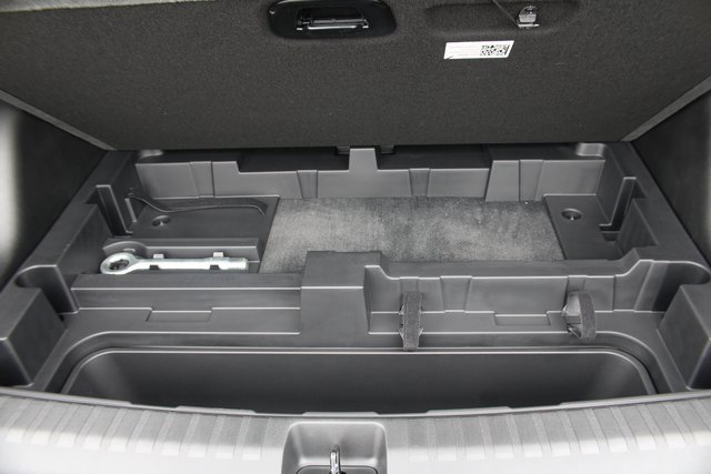 New 2025 Chevrolet Blazer EV RS image 11