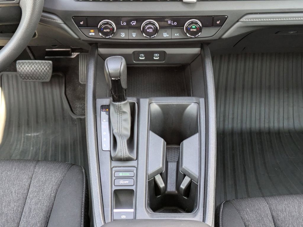 Used 2023 Honda Accord EX image 18