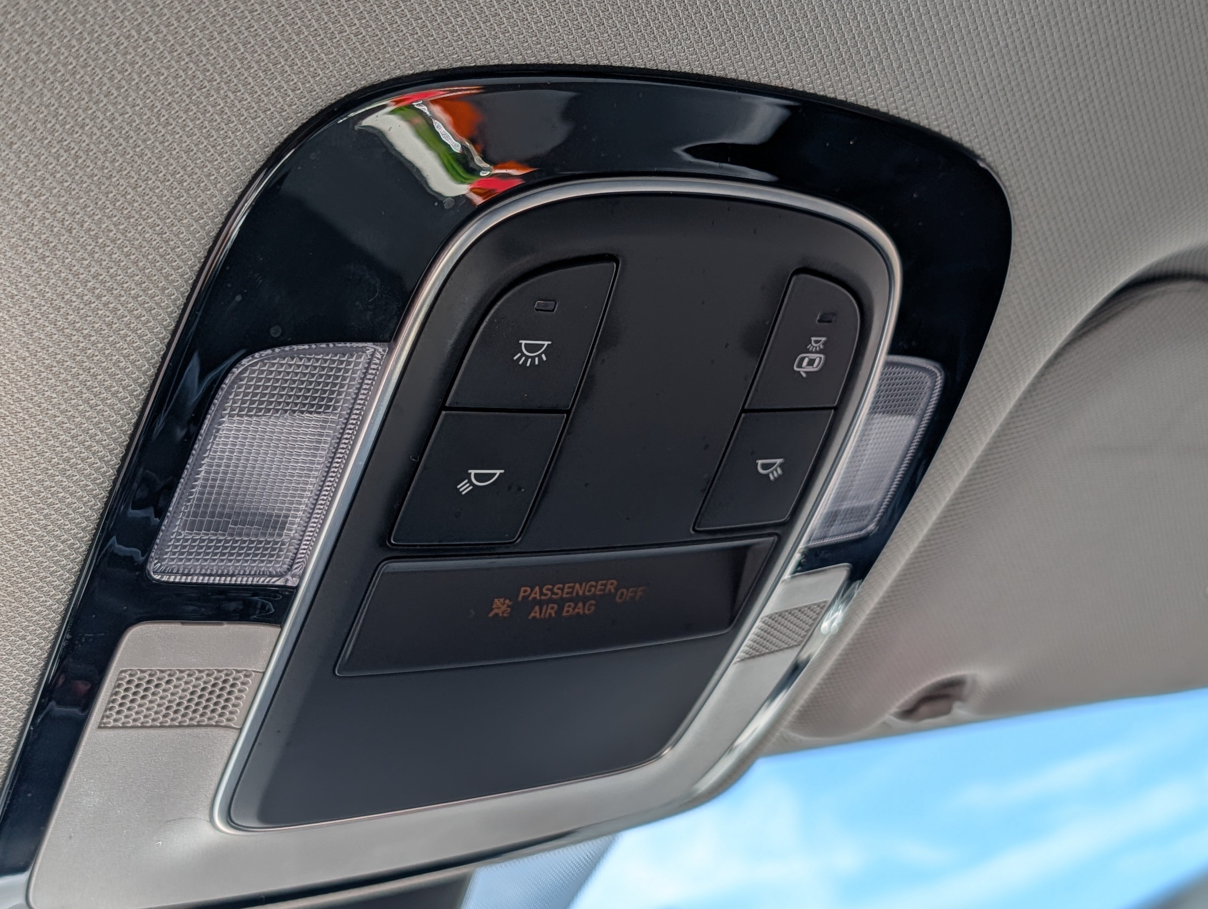 Used 2022 Hyundai Santa Fe SE FWD image 32