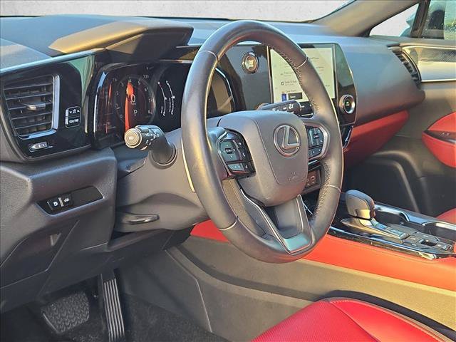 Used 2024 Lexus NX 250 FWD w/ Towing Package (2000 Lbs) image 9