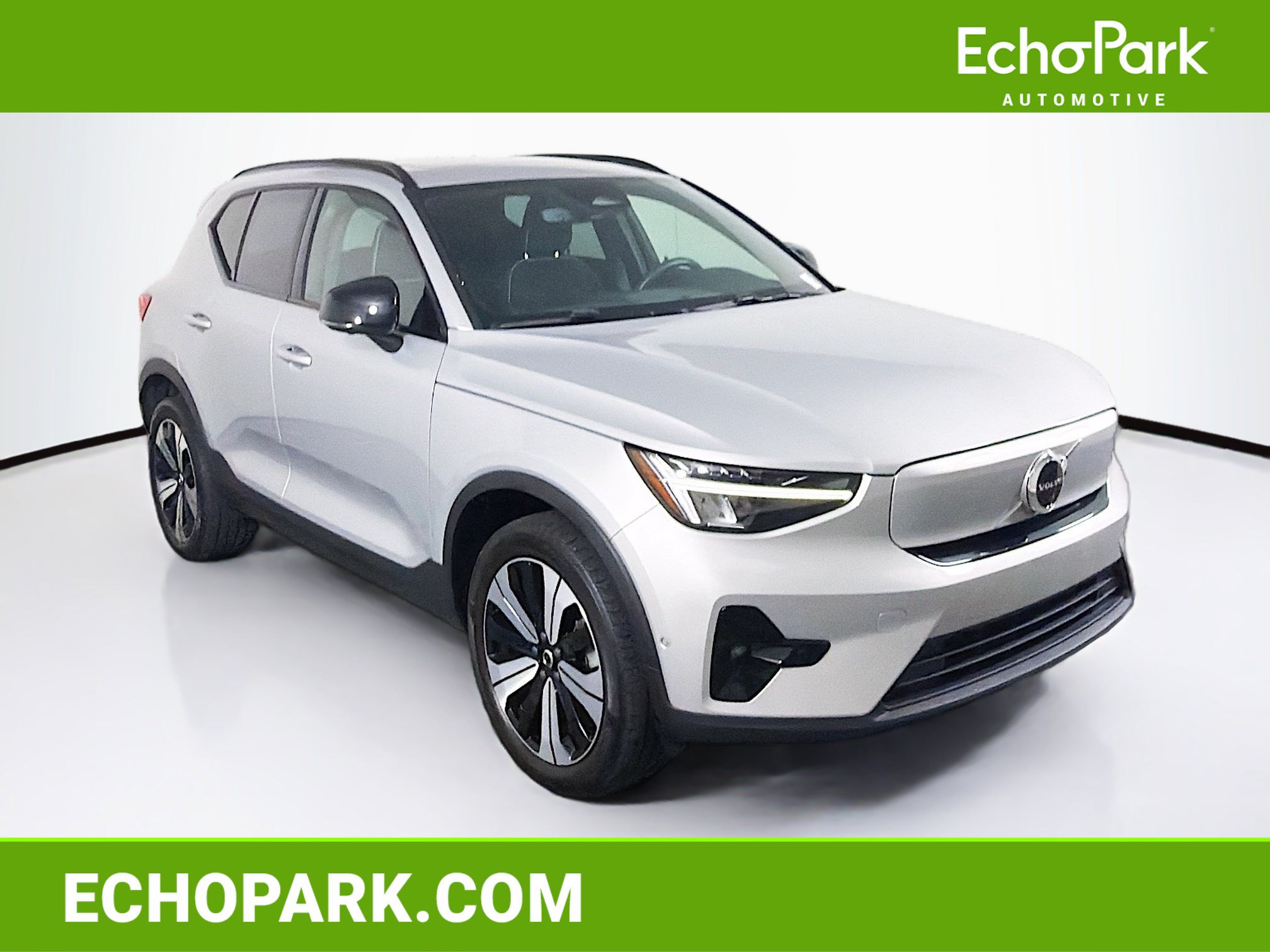 Used 2023 Volvo XC40 Recharge Plus AWD/4WD image 1