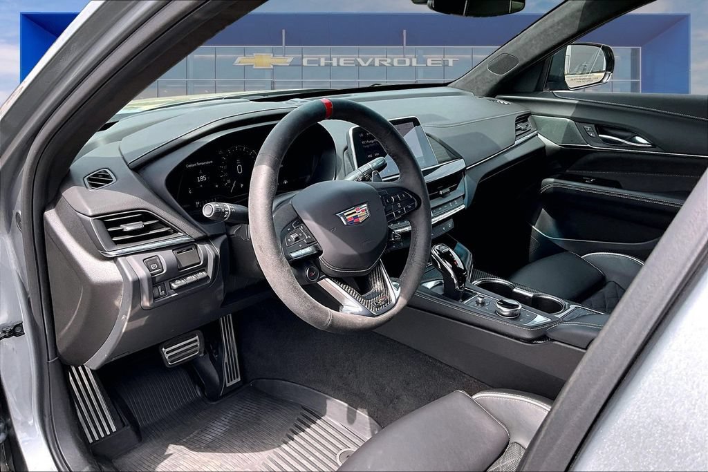 Used 2023 Cadillac CT4 V Blackwing w/ Driver Assist Package RWD image 4
