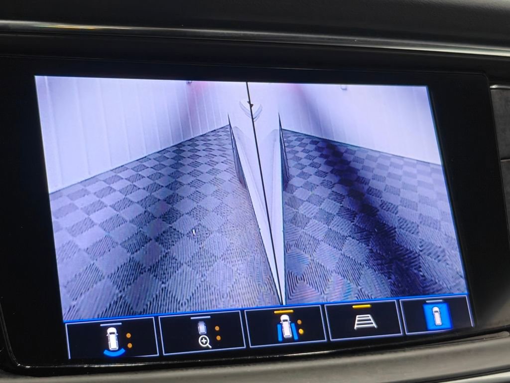 Used 2024 Buick Enclave Premium image 59
