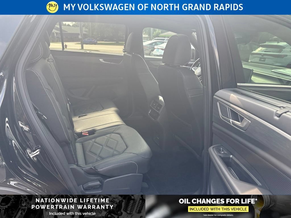 New 2026 Volkswagen Atlas Cross Sport SE AWD/4WD image 28