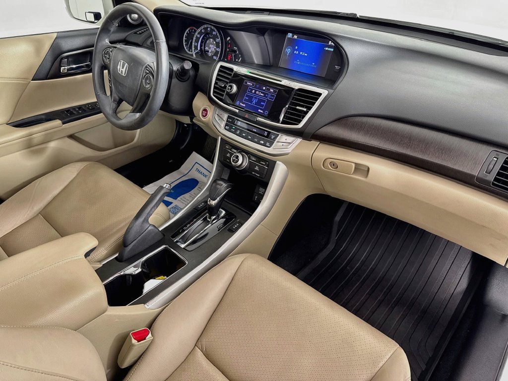 Used 2015 Honda Accord EX-L image 36