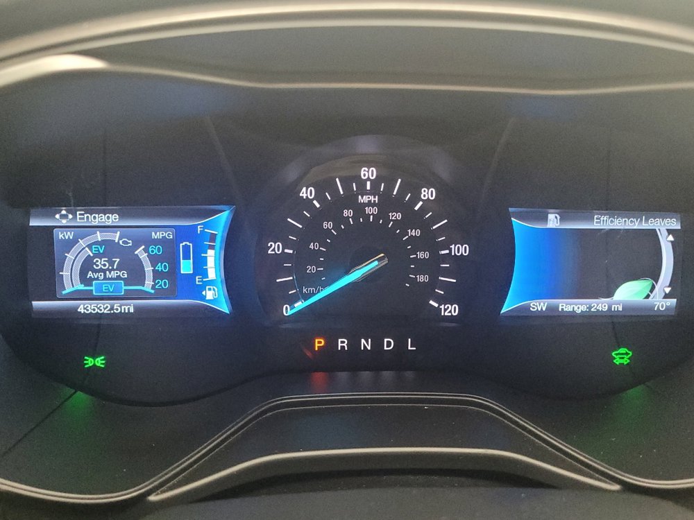 Used 2019 Ford Fusion SEL image 23
