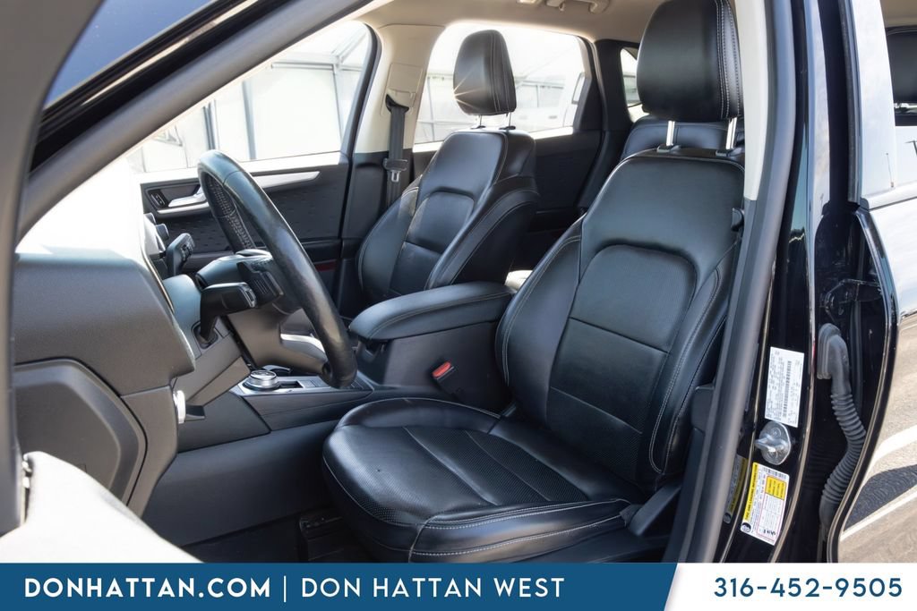 Used 2020 Ford Escape SEL AWD/4WD image 12