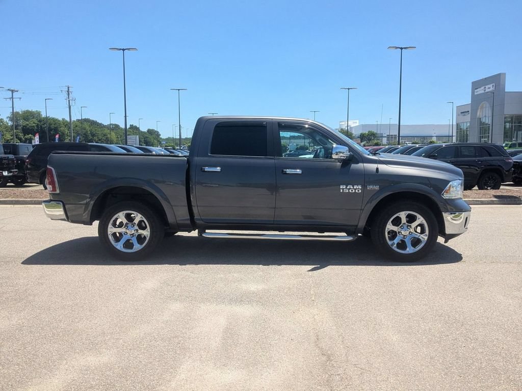 Used 2016 RAM 1500 Laramie w/ Convenience Group AWD/4WD image 6