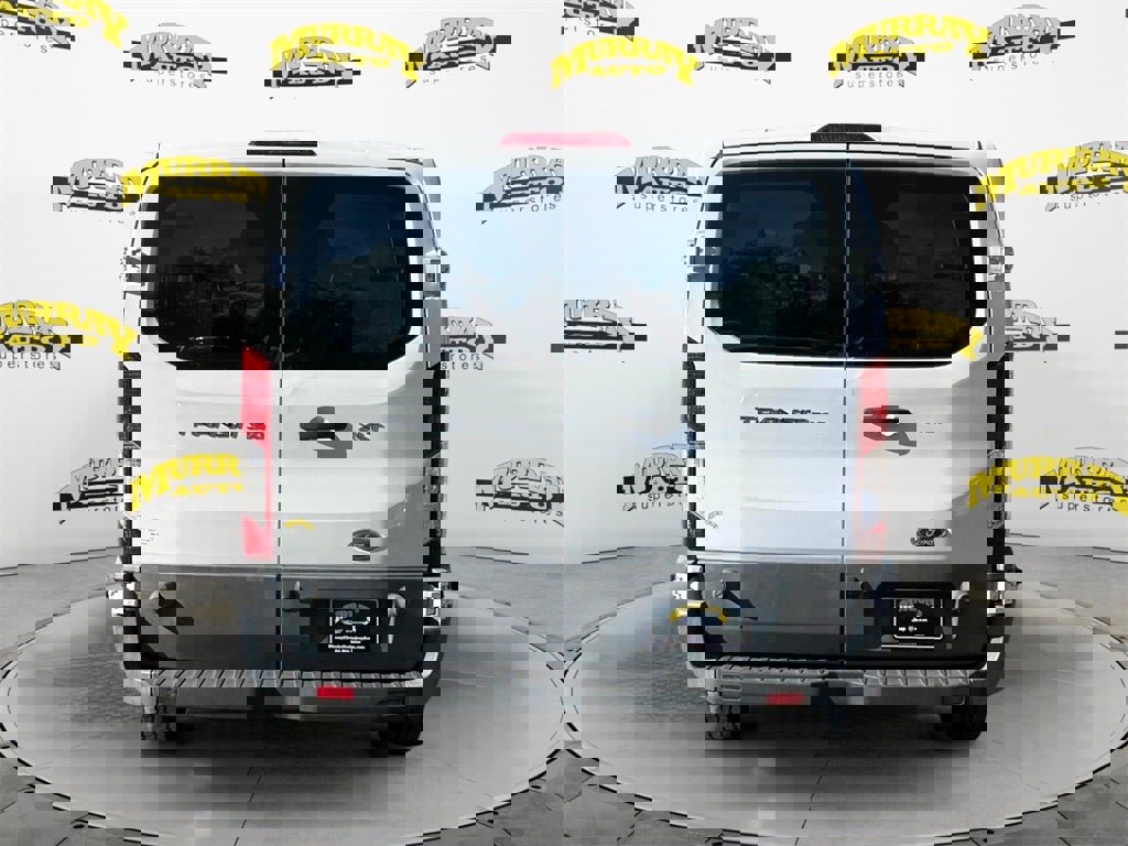 Used 2017 Ford Transit 350 XLT image 4