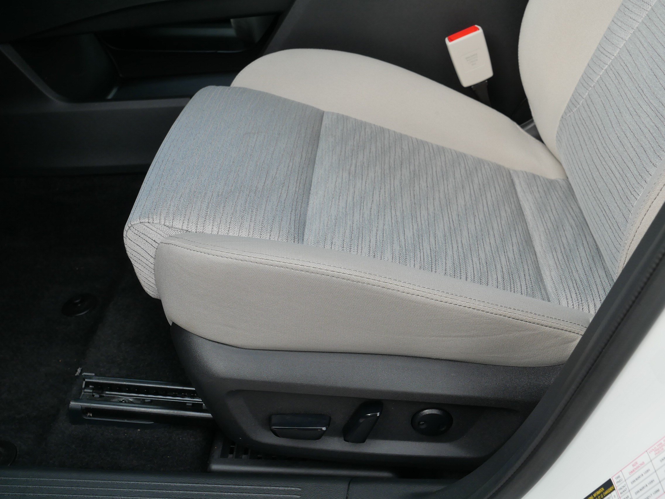 Certified 2023 Nissan Rogue SV AWD/4WD image 20