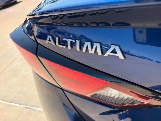 Certified 2024 Nissan Altima 2.0 SR FWD image 10