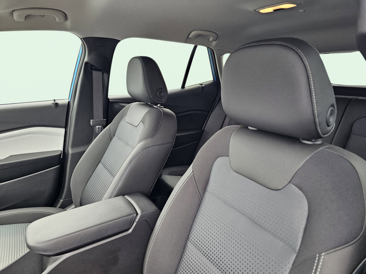 New 2026 Chevrolet Trax LT w/ Driver Confidence Package FWD image 12