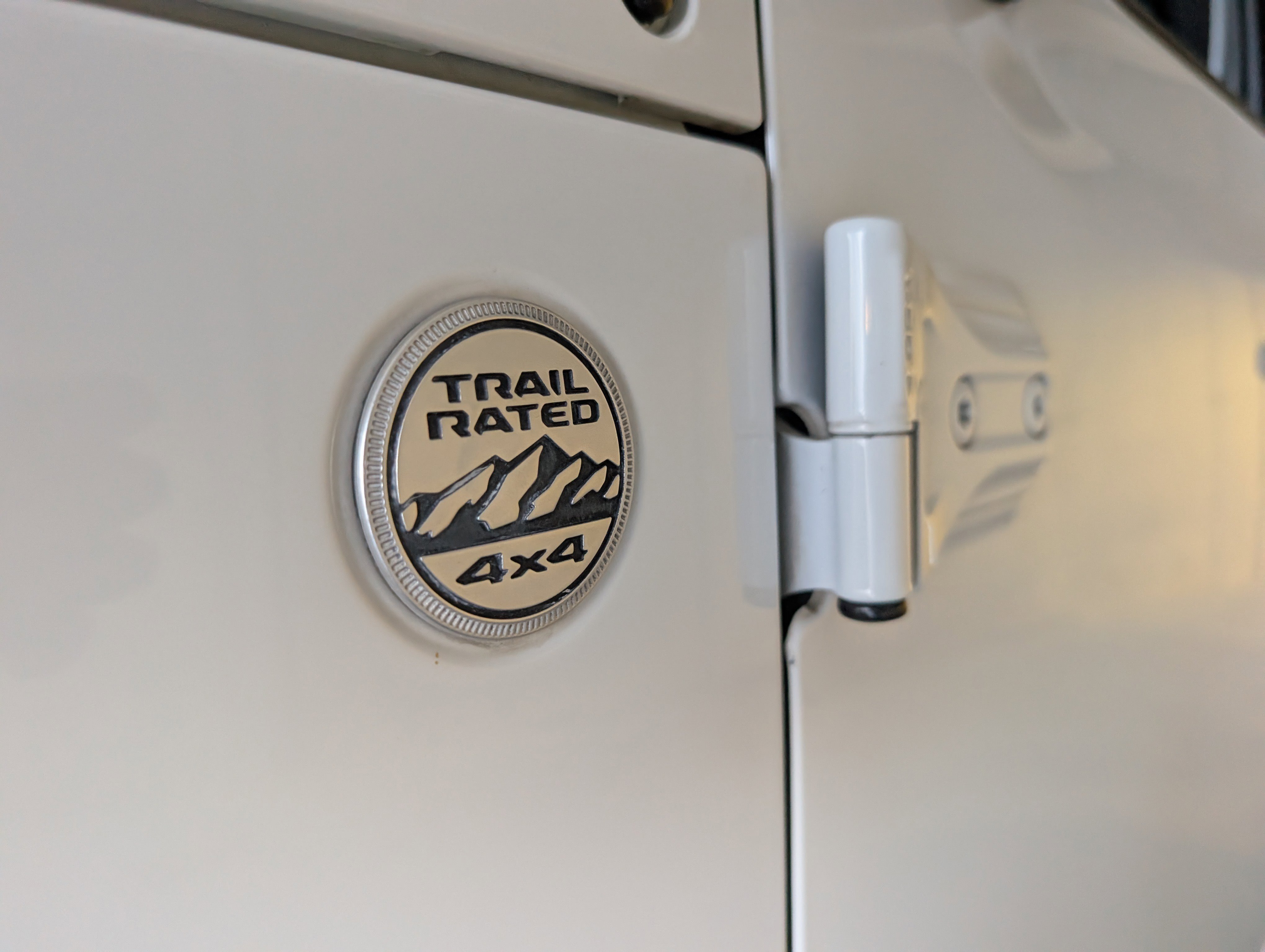 Used 2018 Jeep Wrangler Unlimited Sahara image 15