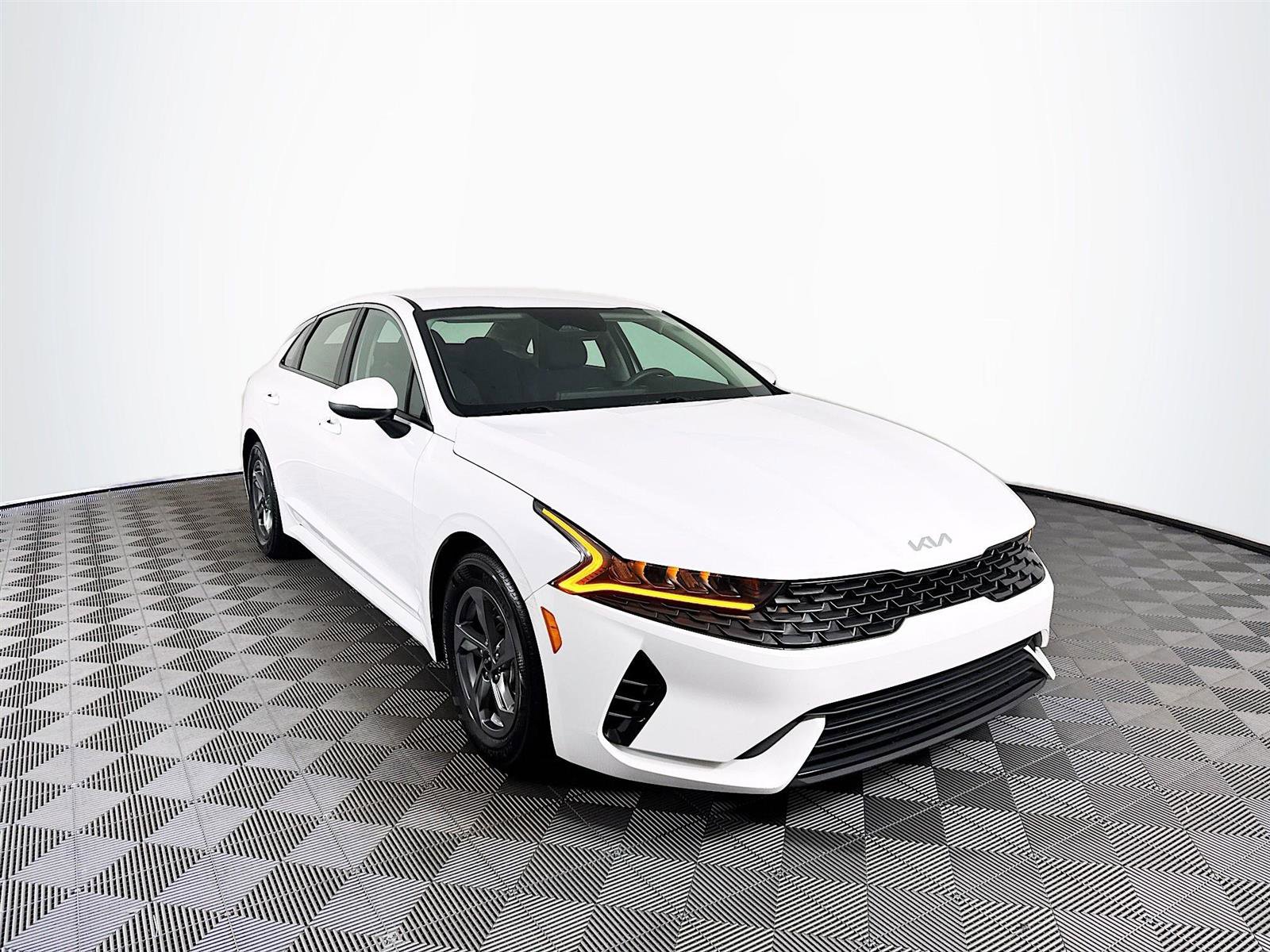 Certified 2024 Kia K5 LXS