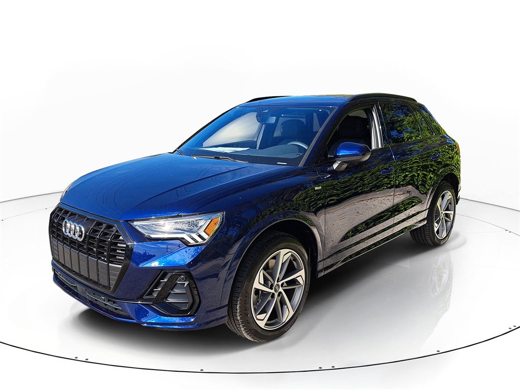 New 2025 Audi Q3 2.0T Premium image 2