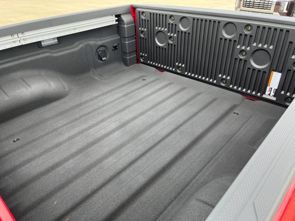 New 2026 Nissan Frontier SV w/ SV Convenience Package AWD/4WD image 10