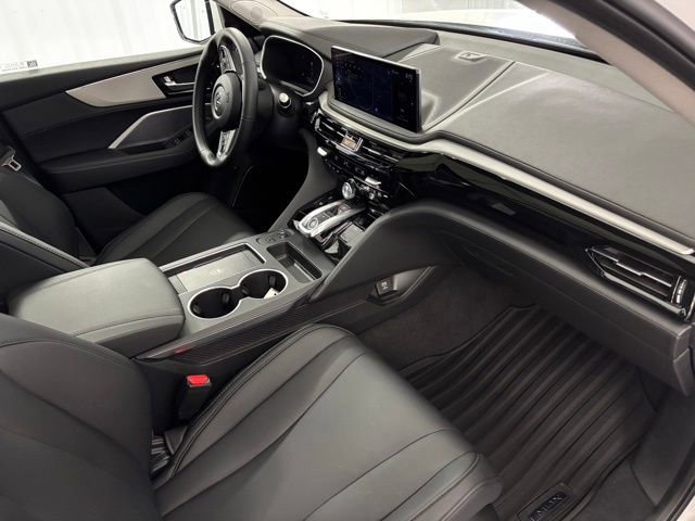 Certified 2025 Acura MDX SH-AWD image 33