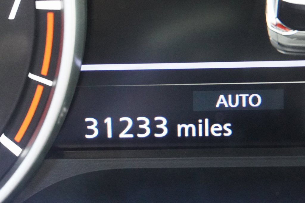 Used 2023 Nissan Rogue S image 8