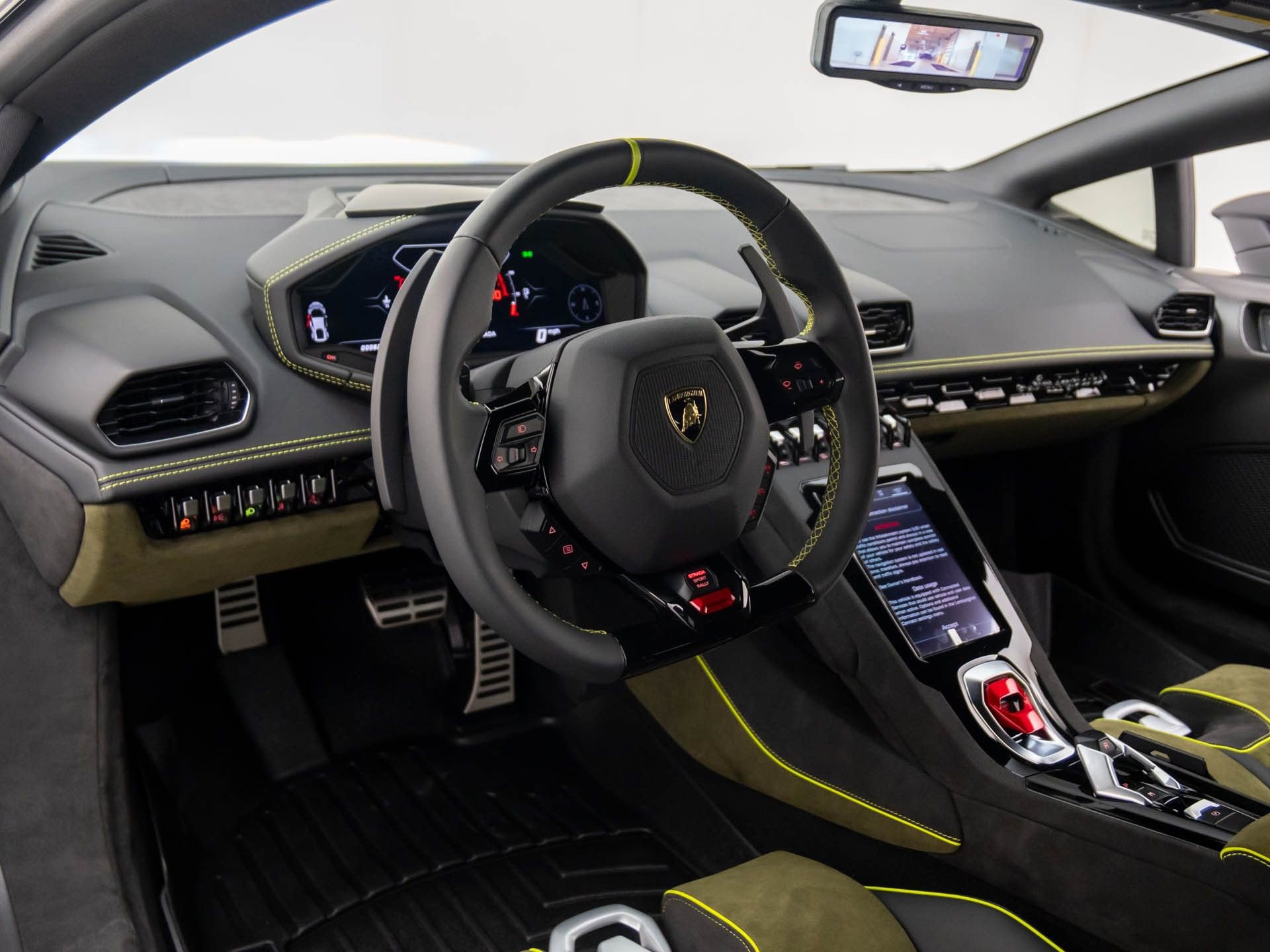 Used 2024 Lamborghini Huracan Sterrato image 35