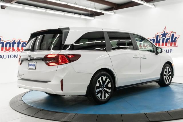 Certified 2025 Honda Odyssey EX-L image 11