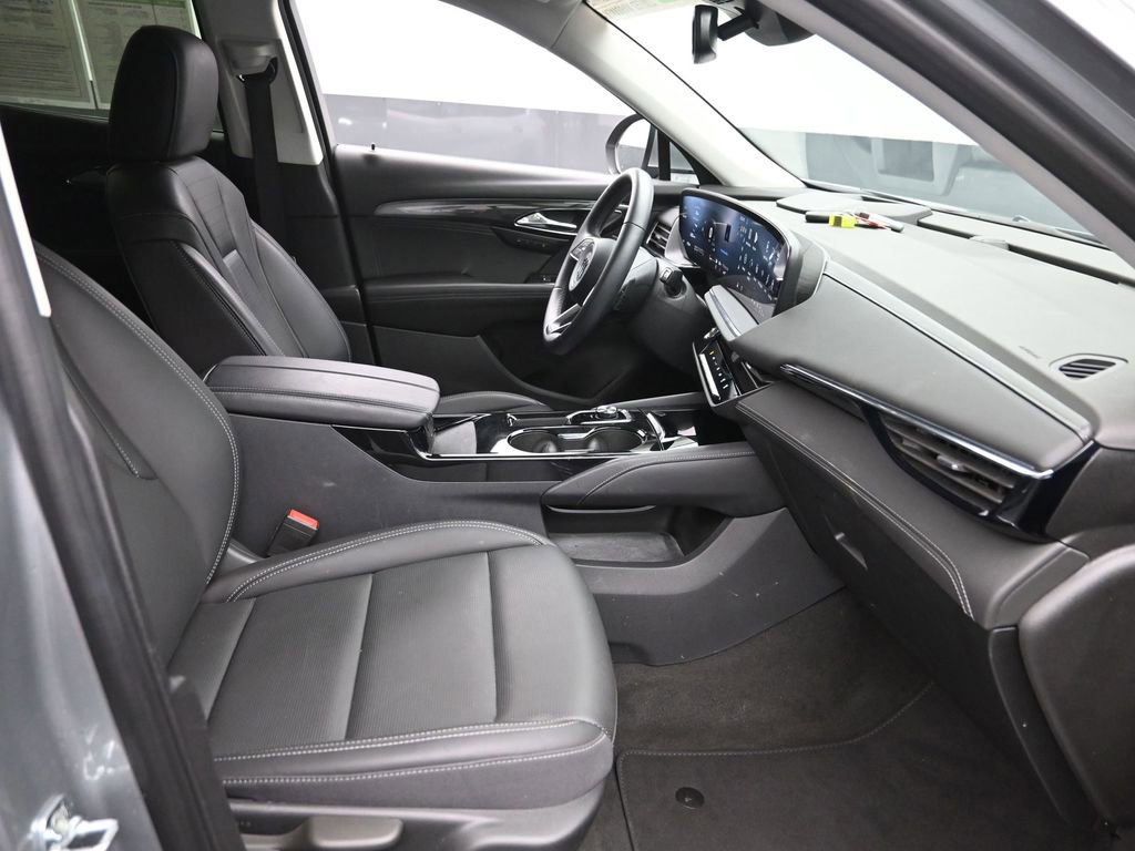 Used 2025 Buick Envision Preferred image 7