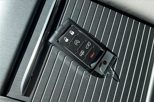 New 2025 Jeep Wagoneer Series II image 32