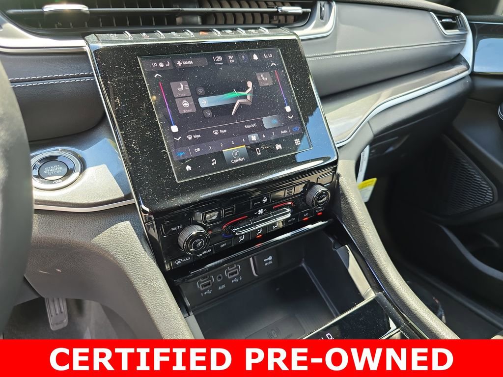 Used 2023 Jeep Grand Cherokee Altitude image 21