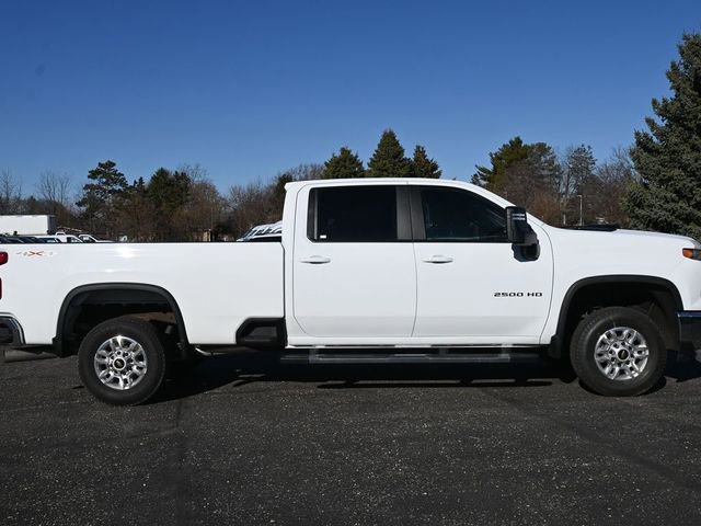 Used 2025 Chevrolet Silverado 2500 LT w/ Safety Package image 3