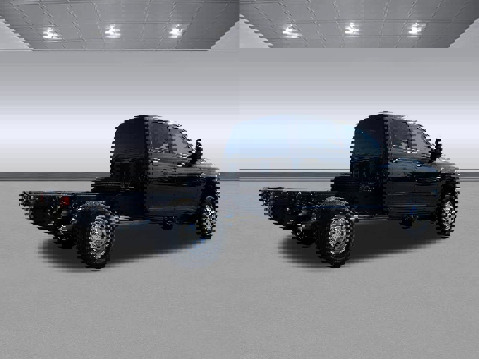 New 2026 RAM 3500 Tradesman image 7