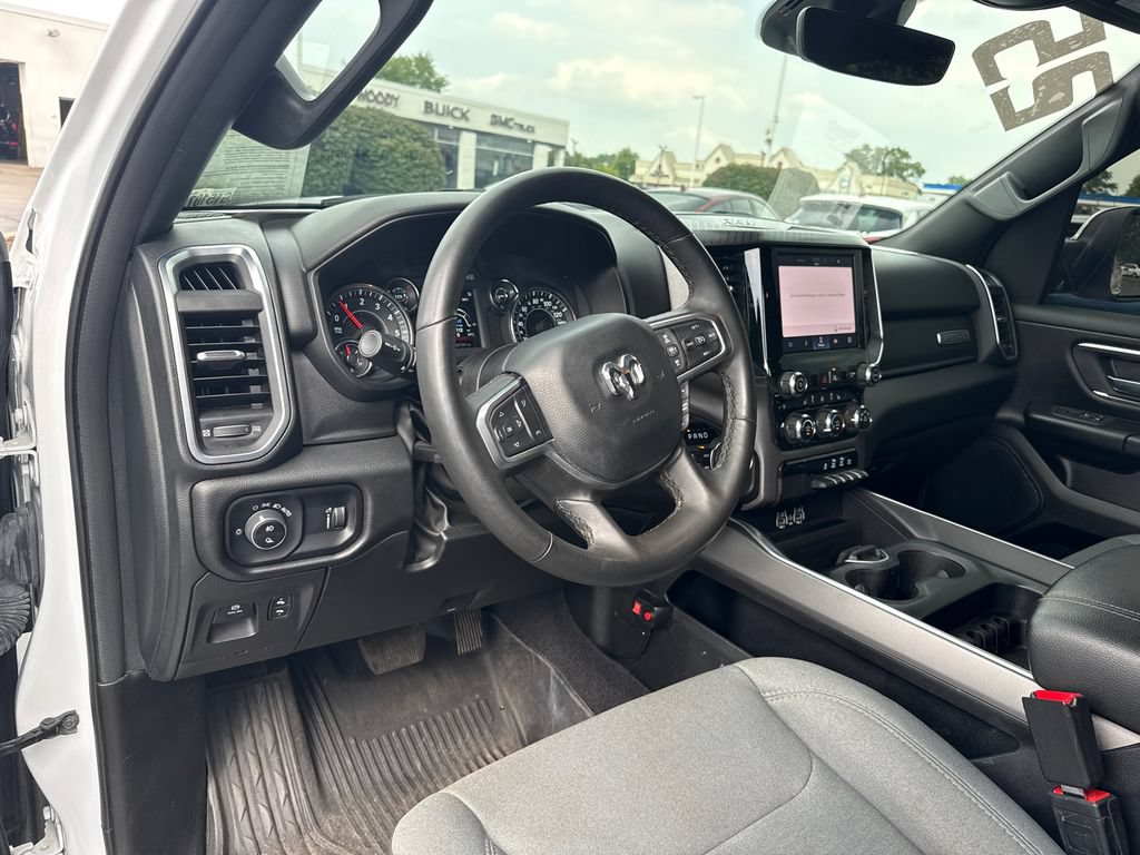 Used 2025 RAM 1500 Big Horn AWD/4WD image 17