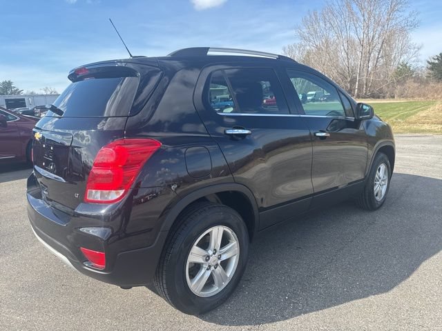 Used 2020 Chevrolet Trax LT w/ LT Convenience Package AWD/4WD image 7