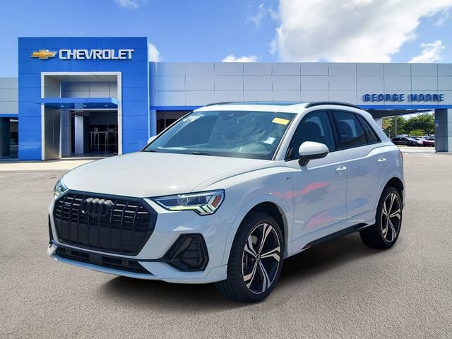 Used 2023 Audi Q3 2.0T Premium Plus AWD/4WD image 2