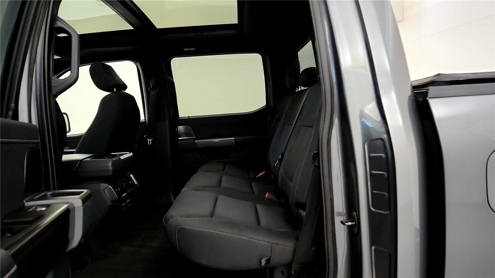 Used 2021 Ford F150 XLT w/ Equipment Group 302A High AWD/4WD image 21