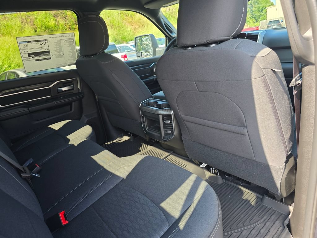 New 2027 RAM 2500 Big Horn AWD/4WD image 25
