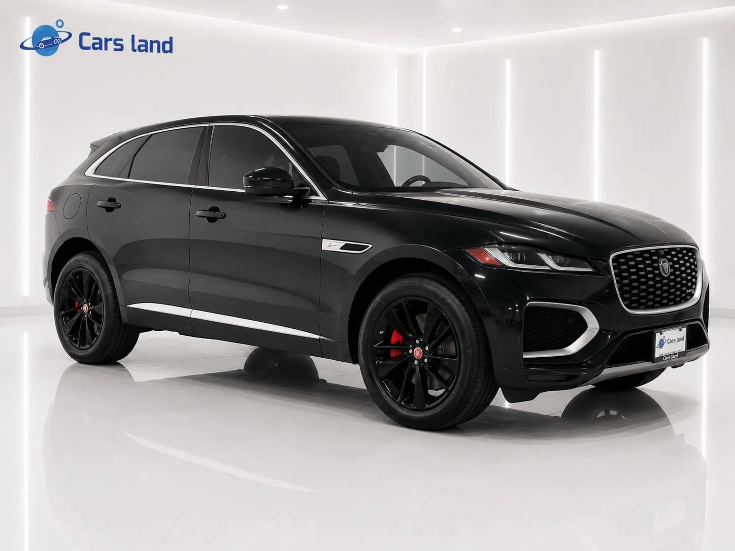 Used 2021 Jaguar F-PACE R-Dynamic S AWD/4WD image 2