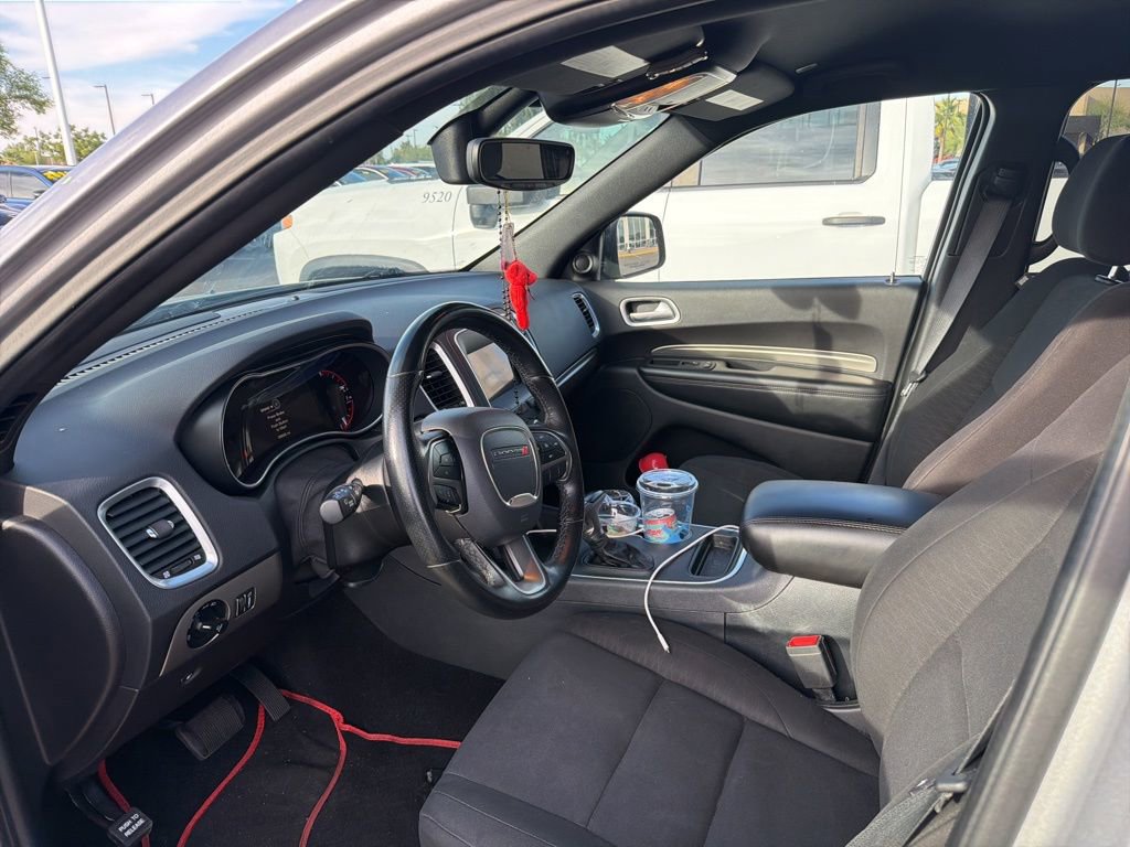 Used 2020 Dodge Durango SXT image 3
