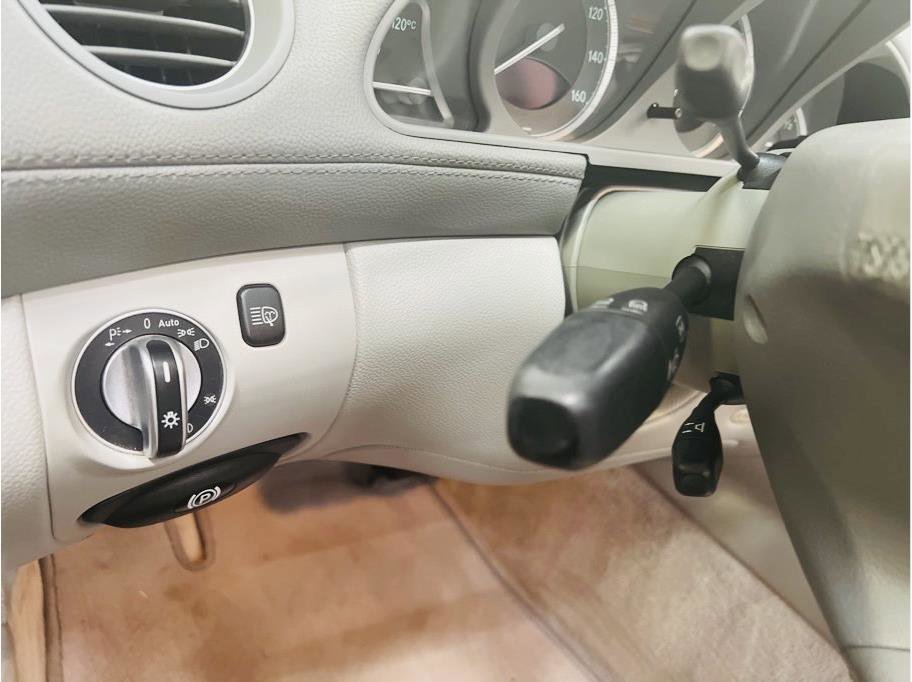 Used 2003 Mercedes-Benz SL 500 image 22
