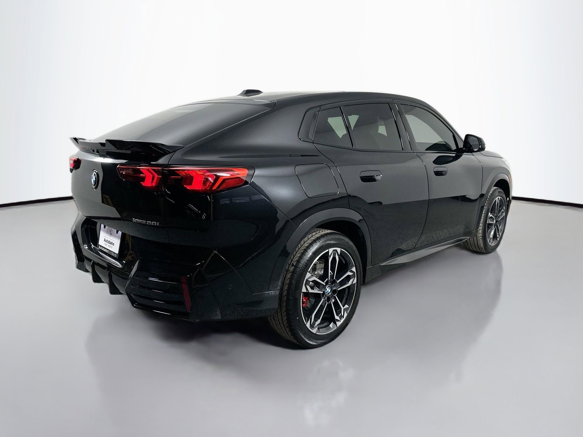 New 2026 BMW X2 xDrive28i image 5